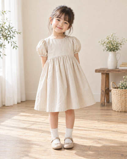 ふんわり ギャザーワンピース ベージュ 着用イメージ